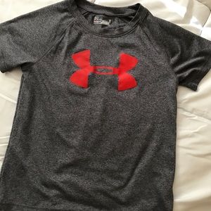 Under armor youth tee